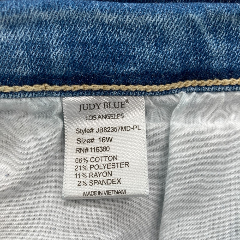 Judy Blue Jeans Women's 16W Skinny Fit Medium Blue Stretch Denim Distressed City - Picture 6 of 13